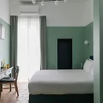 Unounotto Oda ve Kahvaltı 4*